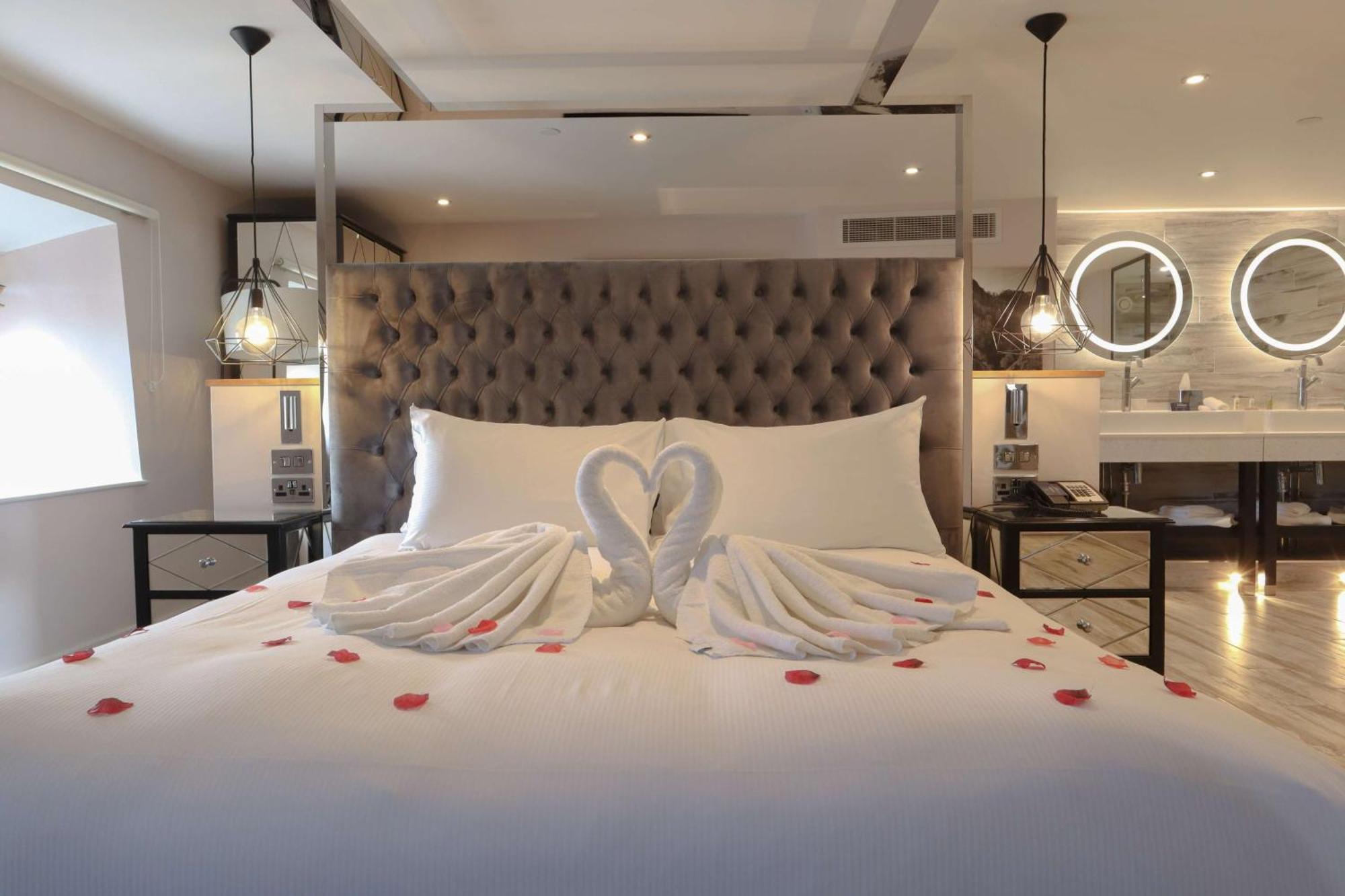 Doubletree By Hilton Bristol South - Cadbury House 4*